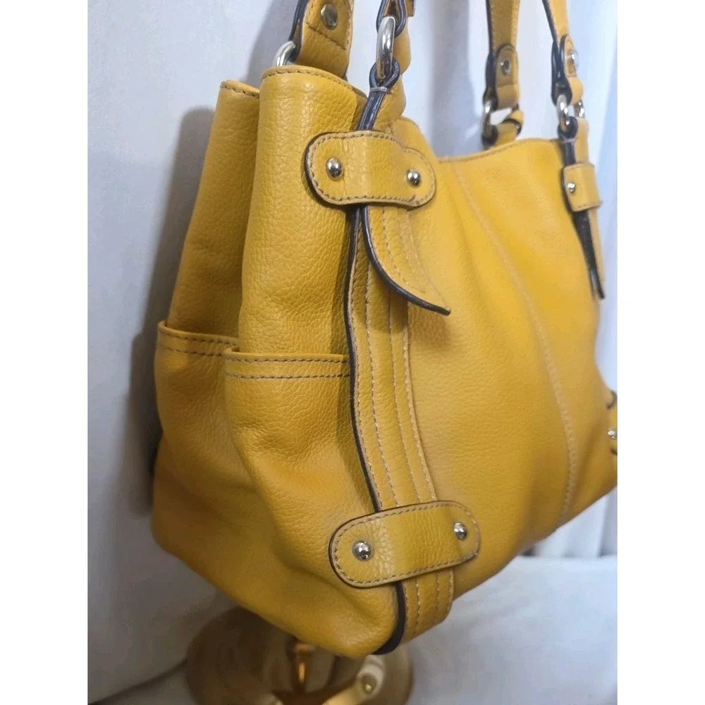 NWOT Tignanello Perfect 10 Mustard Yellow Pebbled Leather Retro Shoulder Bag